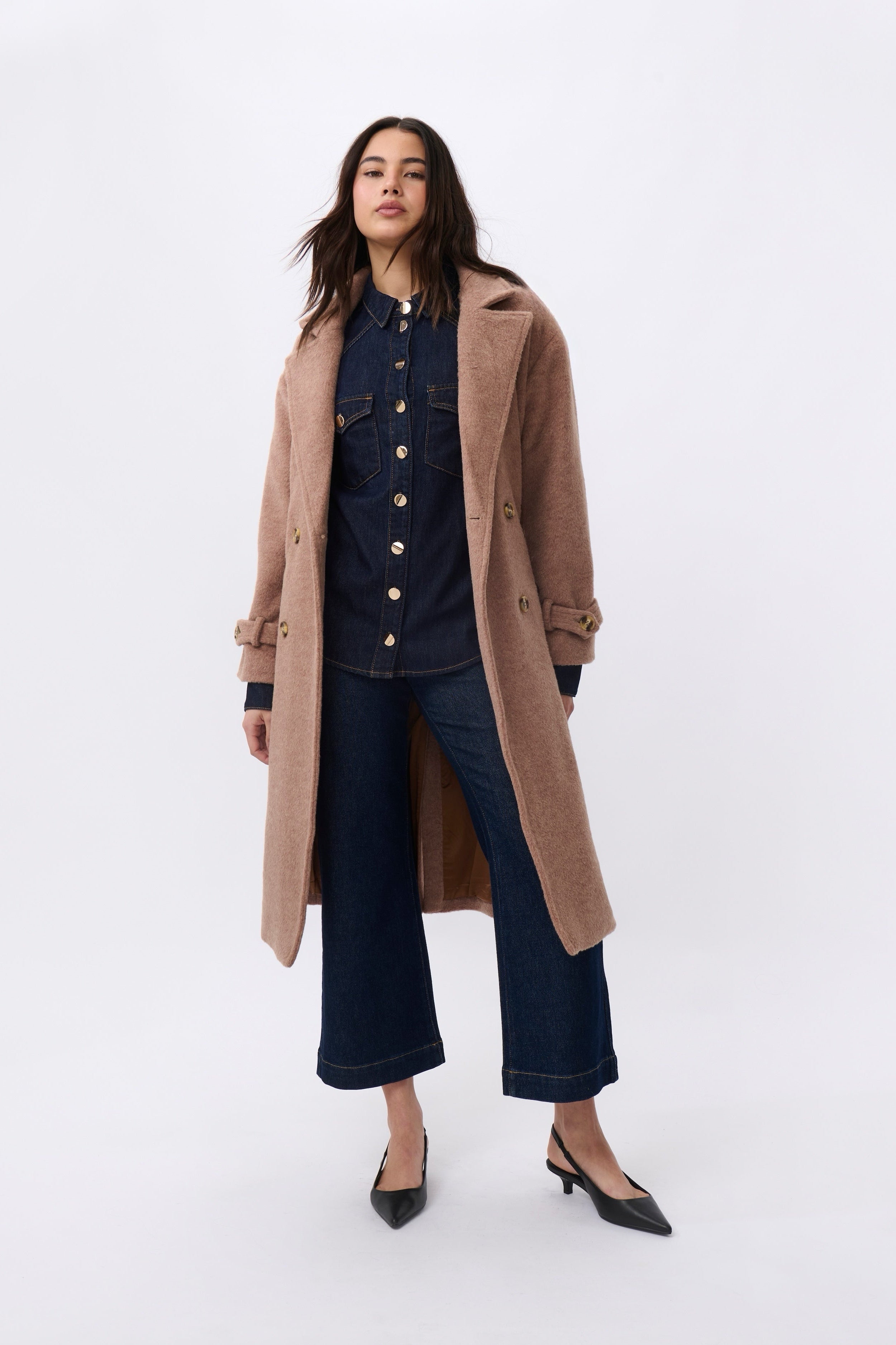 Jasmine Coat Milk Chocolate