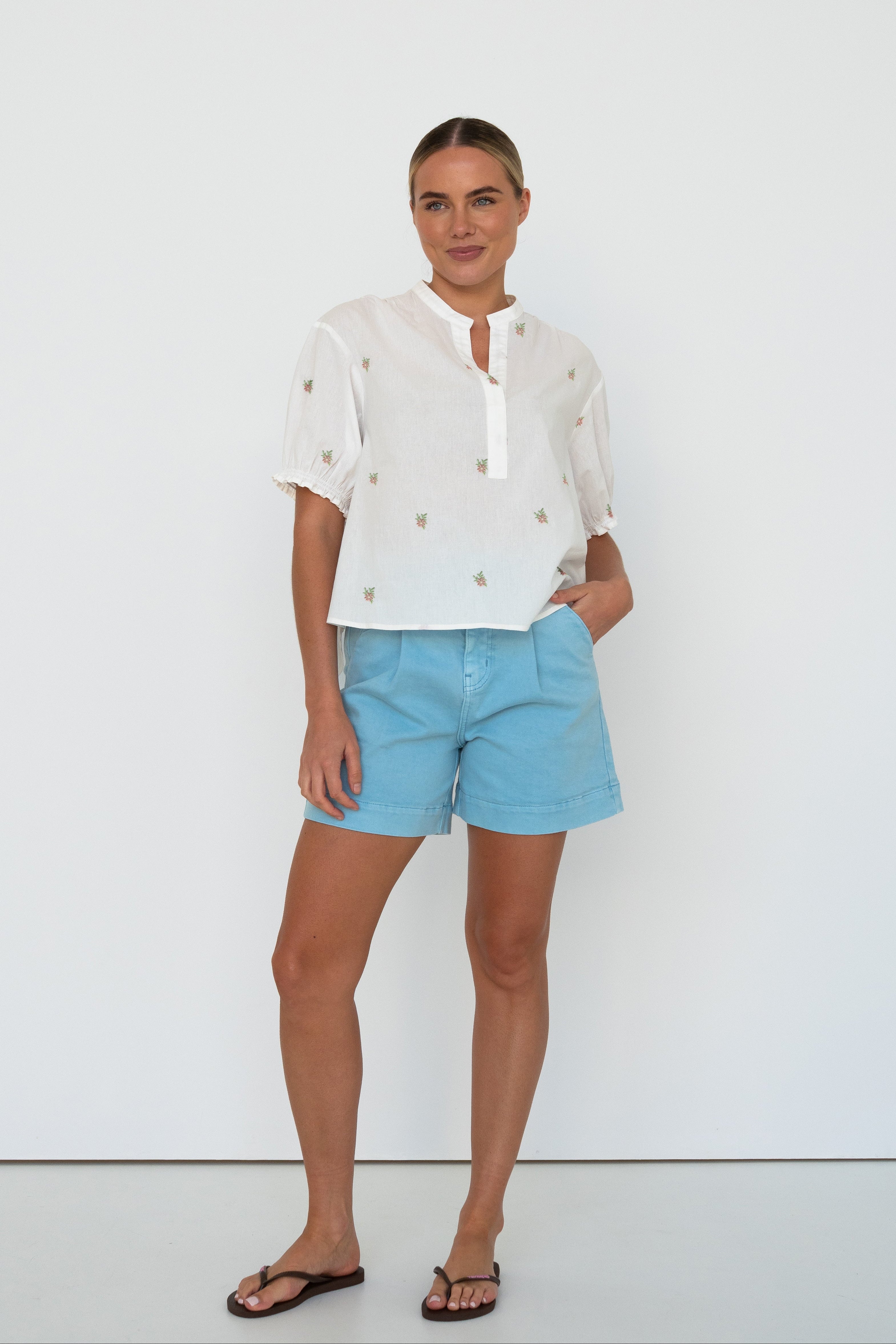 Mariana Shirt - White w/Pink Flowers