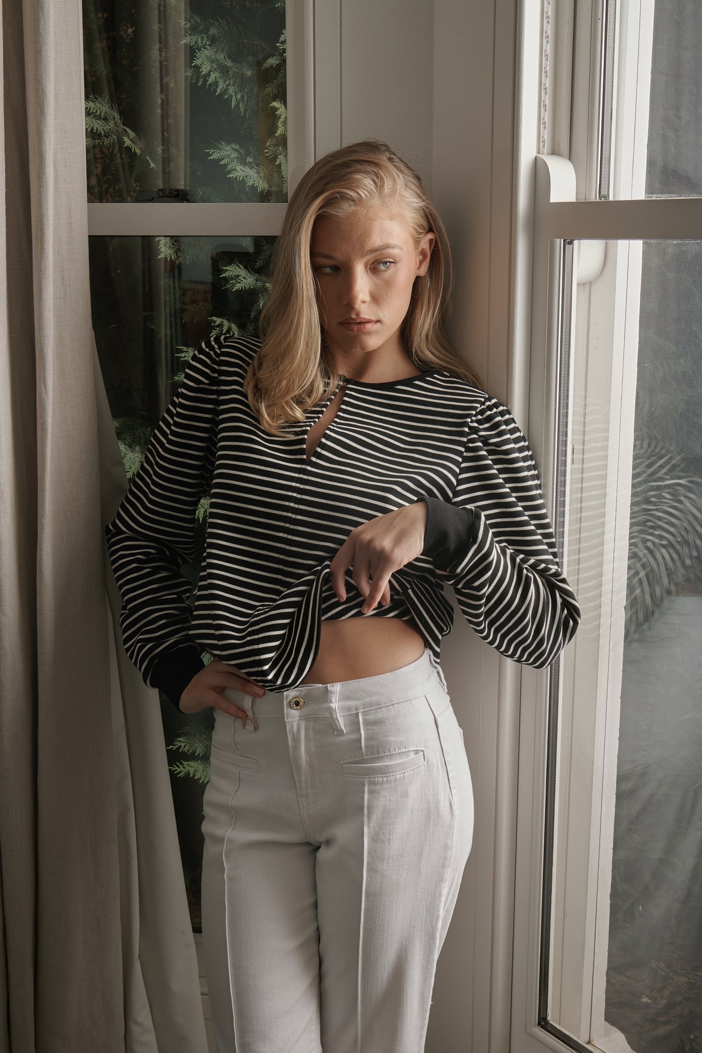 Amelia Top - Black & Ivory