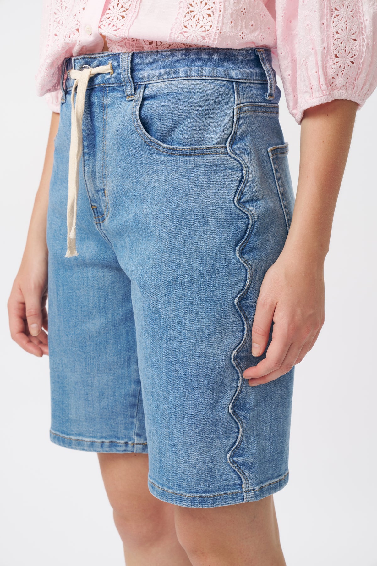 Bijou Short | Scallop Seam - 70s Blue
