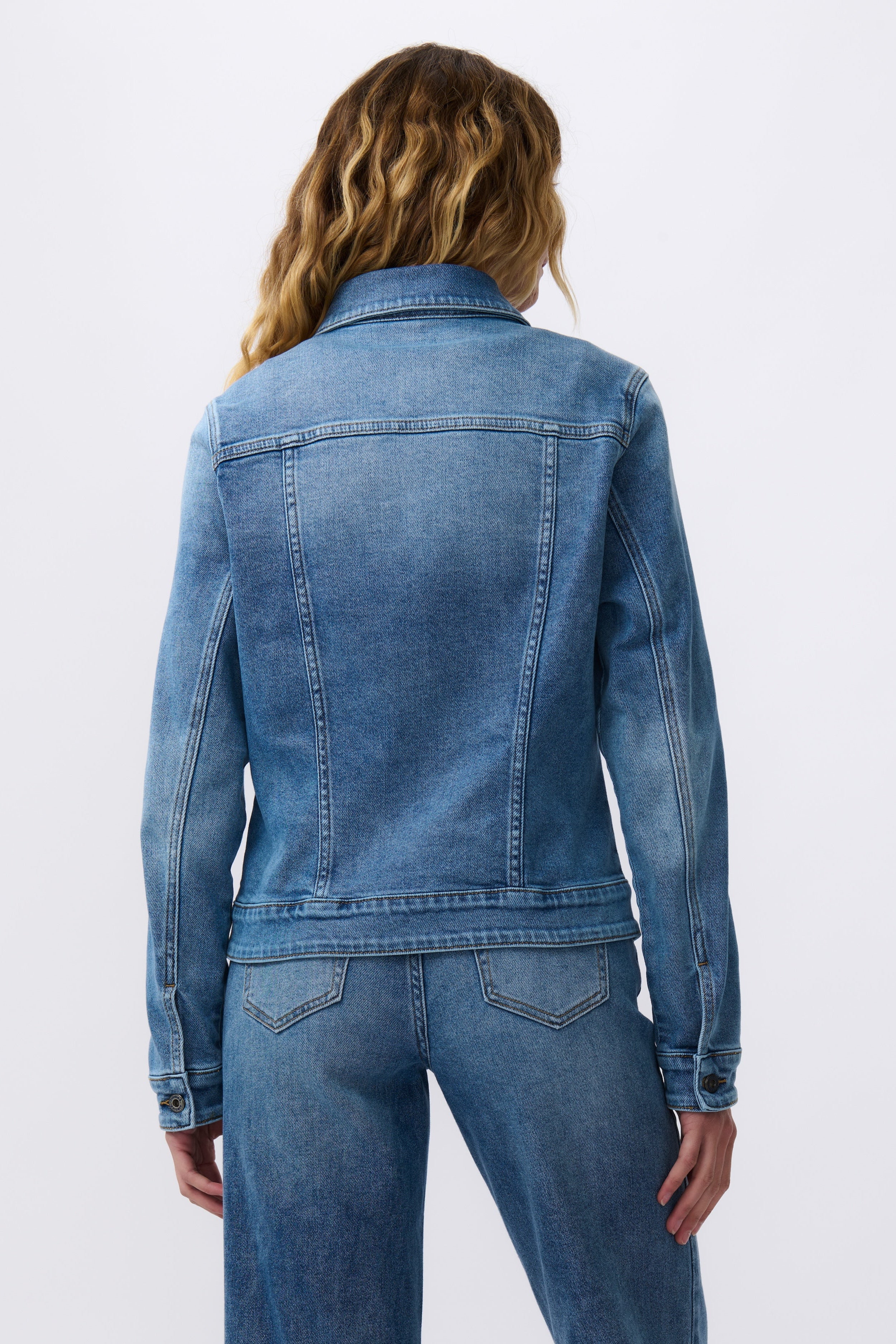 Gianna Jacket - Dakota Wash