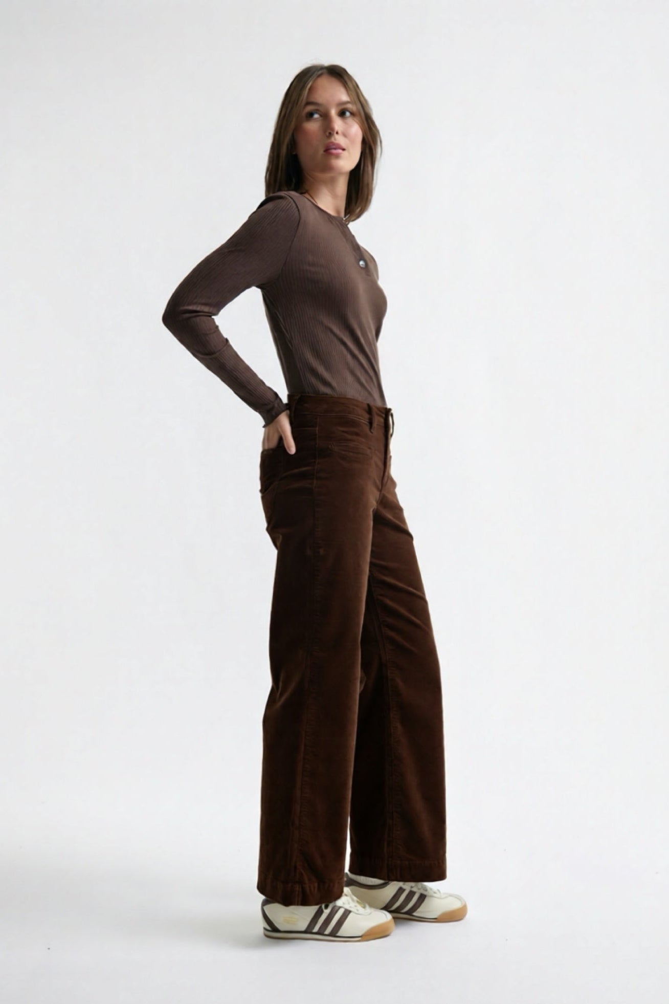 Freya Velvet Jean - Chocolate - Kireina Australia