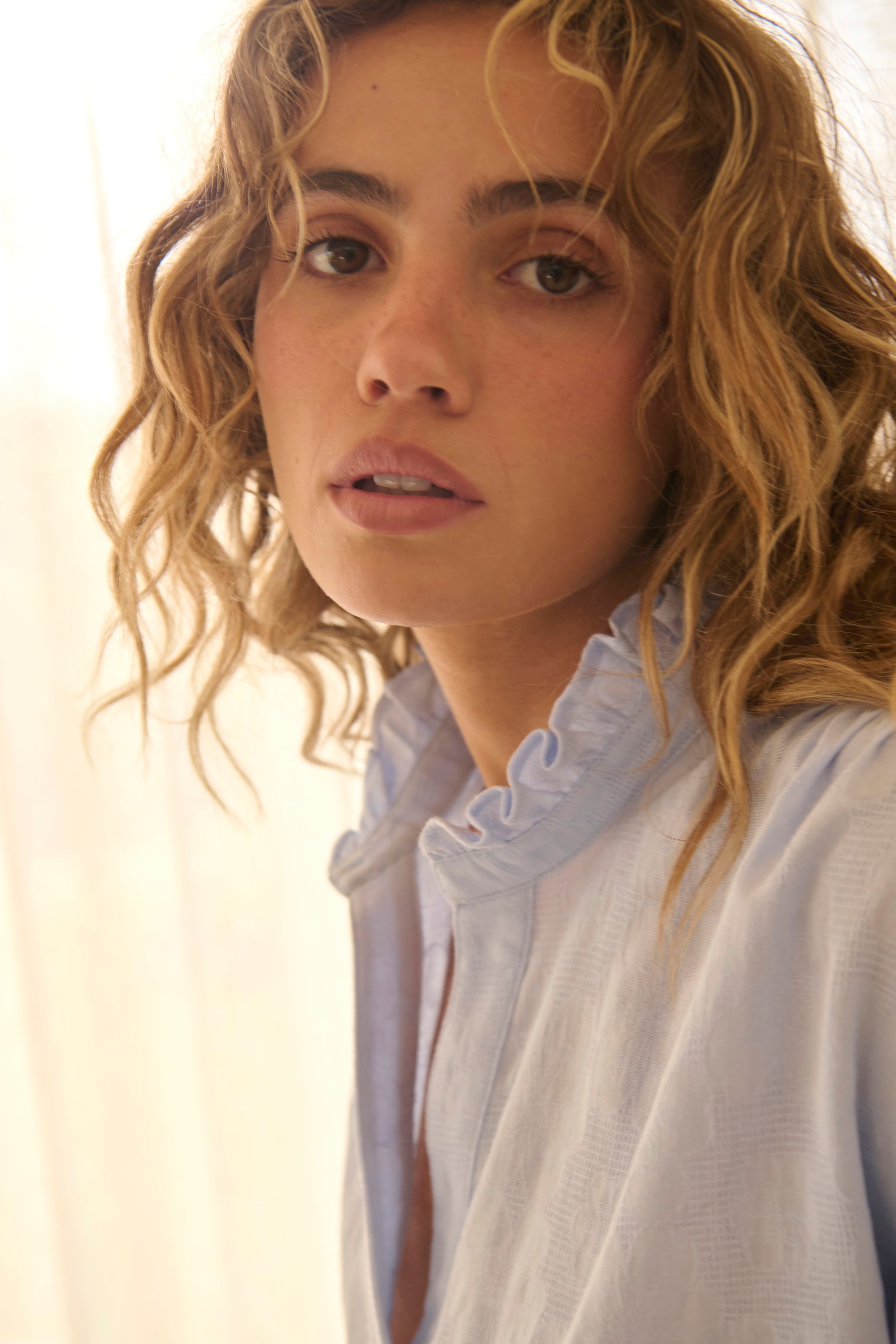Amber Shirt - Powder Blue