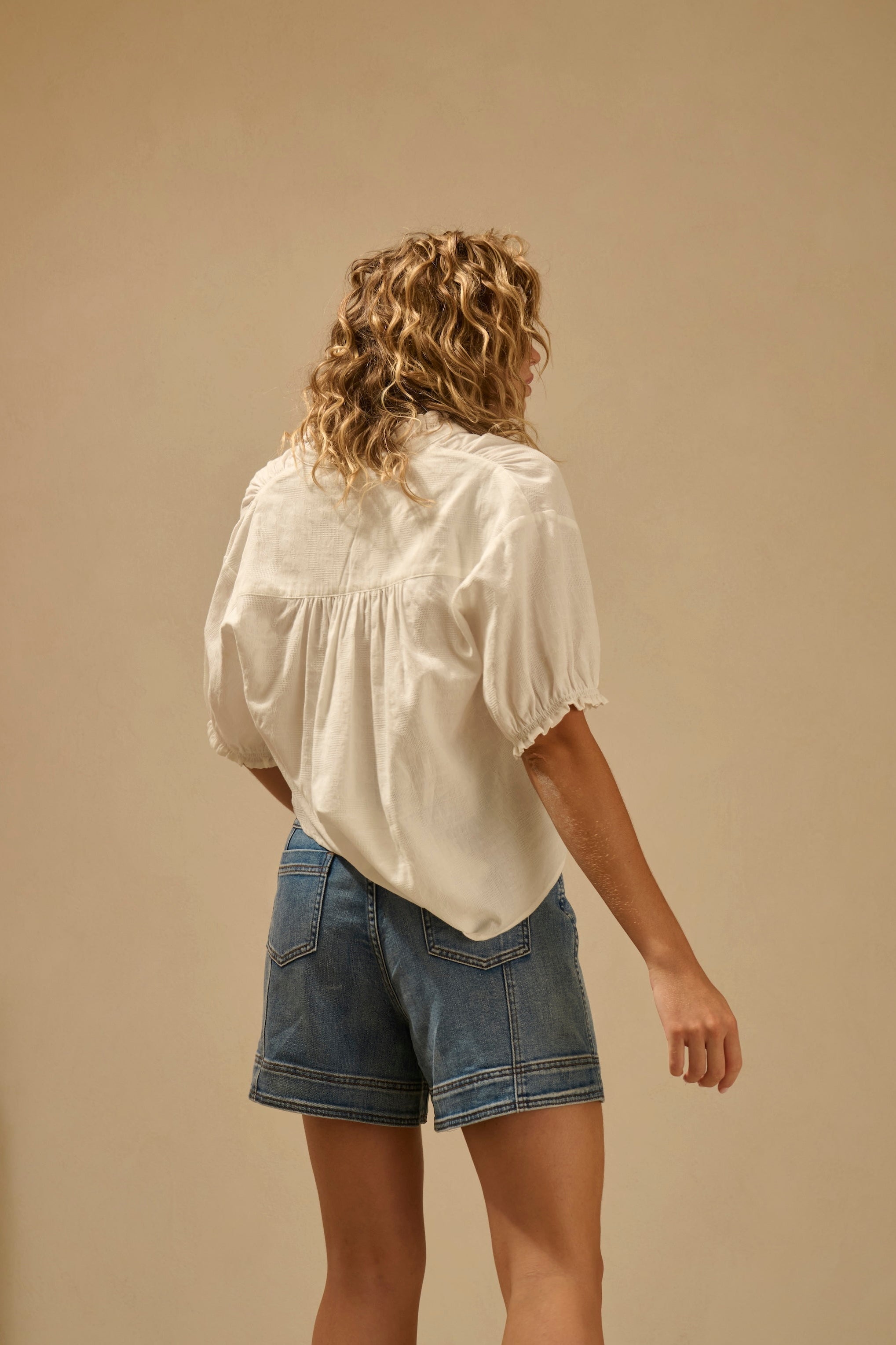 Sydney Short - Dakota Wash