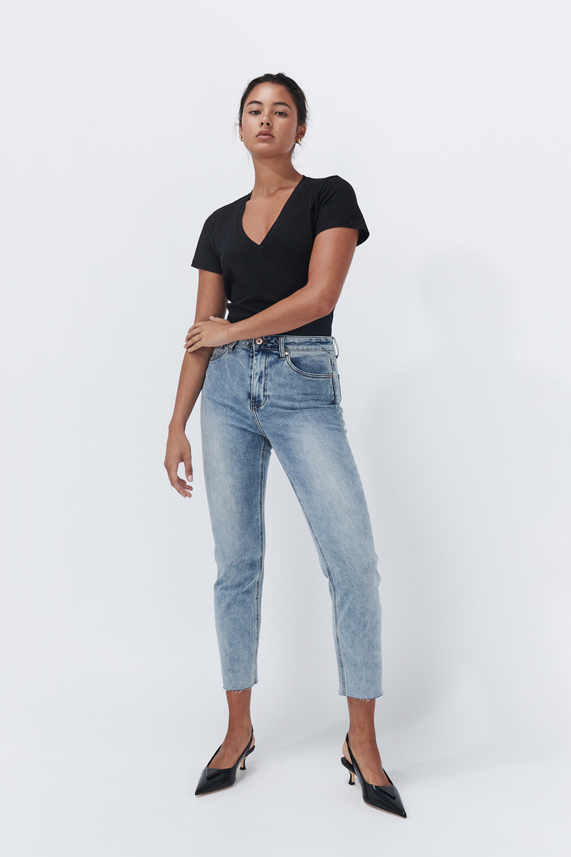 Rose Jean - Cropped Raw Hem | Sun Bleached