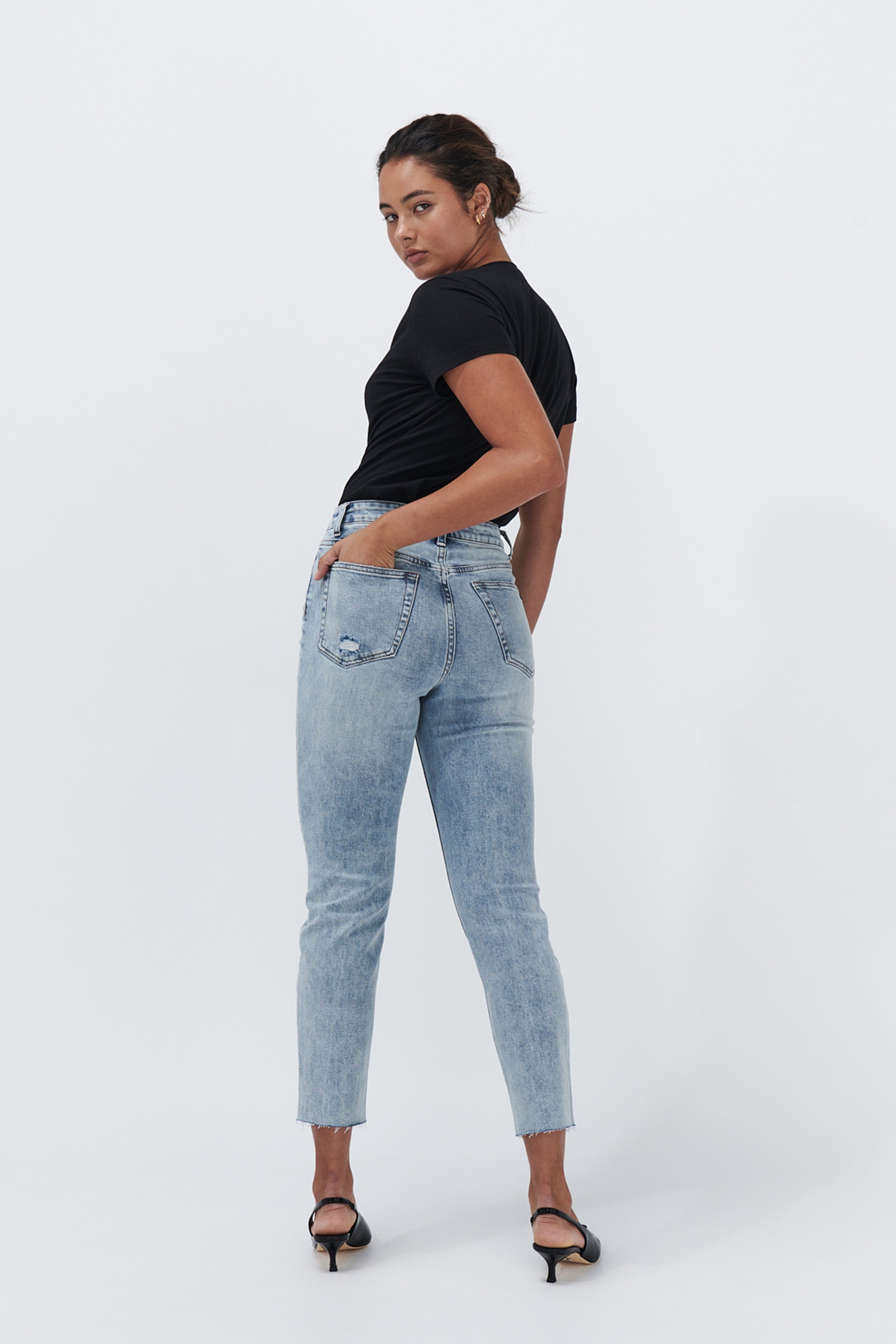 Rose Jean - Cropped Raw Hem | Sun Bleached